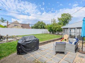 5 Webster Avenue, Massapequa NY 11758