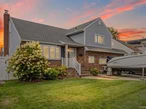 5 Webster Avenue, Massapequa NY 11758