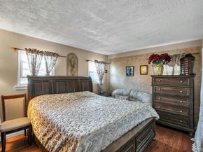 15 Abbey Lane, Bay Shore NY 11706