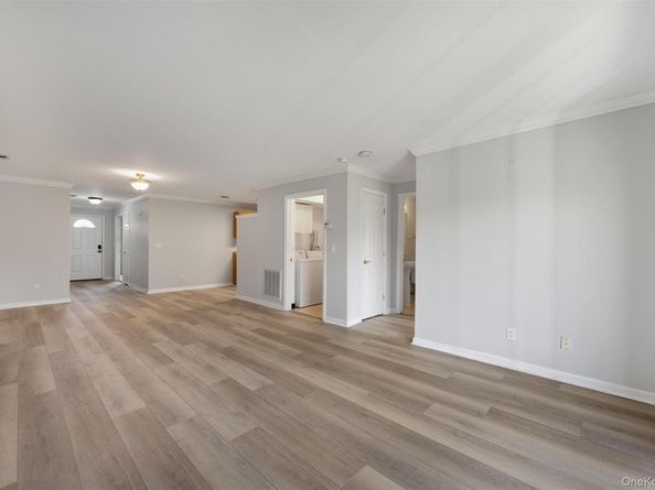 827 Portofino Place 827, Melville NY 11747