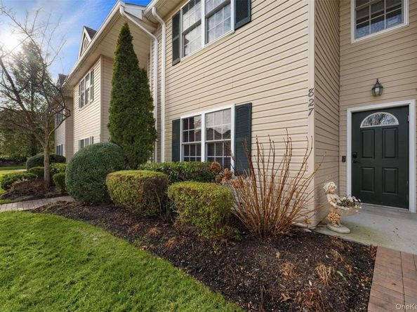 827 Portofino Place 827, Melville NY 11747