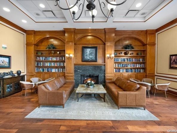 827 Portofino Place 827, Melville NY 11747