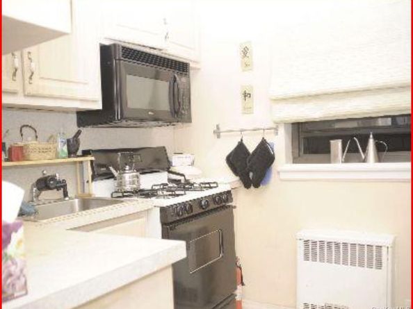 204-15 Foothill Avenue A34, Hollis NY 11423
