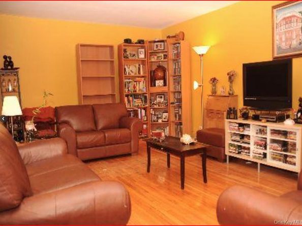 204-15 Foothill Avenue A34, Hollis NY 11423