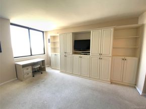 27110 Grand Central Parkway 22K, Floral Park NY 11005