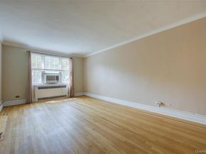 77-15 113th Street 5L, Forest Hills NY 11375