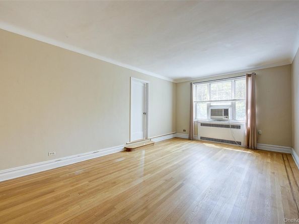 77-15 113th Street 5L, Forest Hills NY 11375
