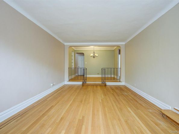 77-15 113th Street 5L, Forest Hills NY 11375