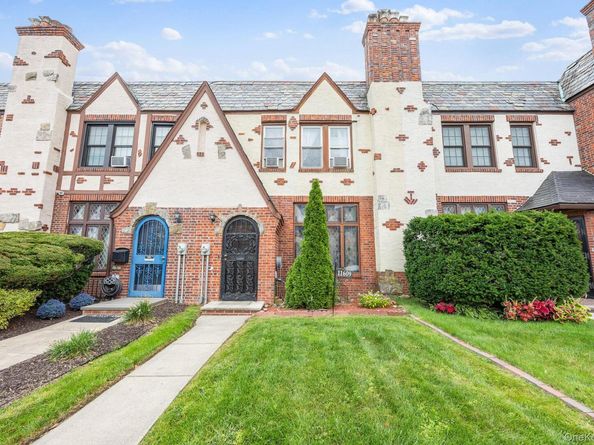 11609 227th Street, Cambria Heights NY 11411