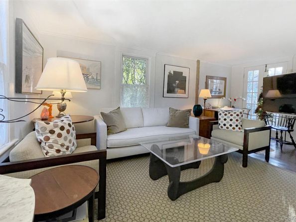 28 Bowden Square, Southampton NY 11968