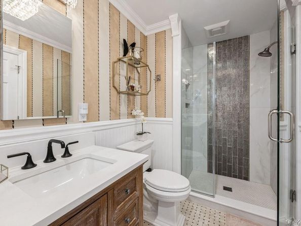 15 Briarwood Drive, Huntington NY 11743