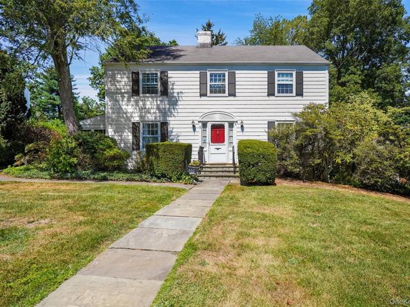 100 Lord Kitchener Road, New Rochelle NY 10804