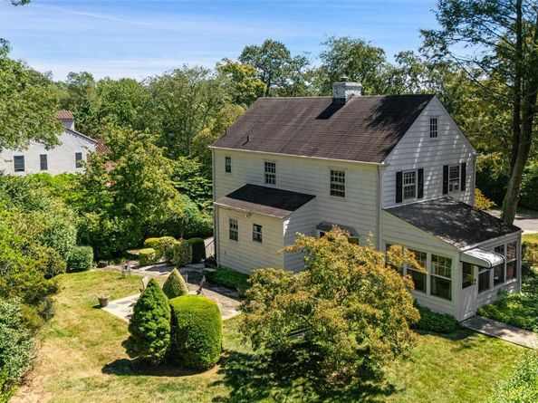 100 Lord Kitchener Road, New Rochelle NY 10804