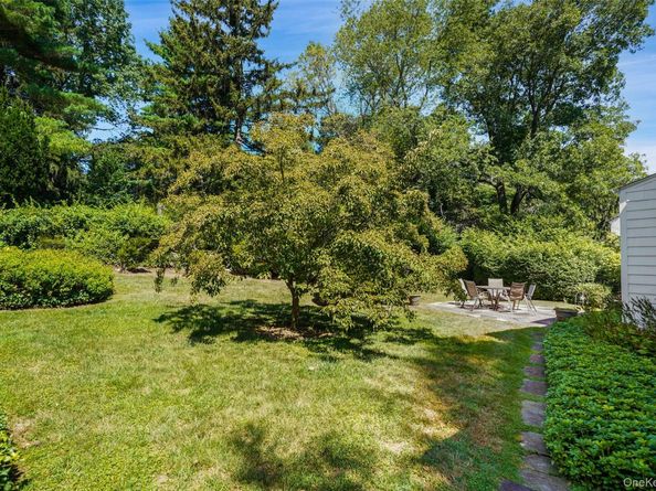 100 Lord Kitchener Road, New Rochelle NY 10804