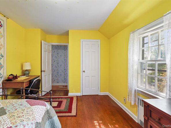 100 Lord Kitchener Road, New Rochelle NY 10804