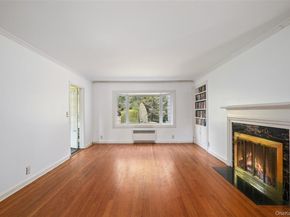100 Lord Kitchener Road, New Rochelle NY 10804