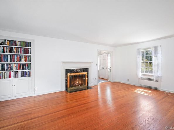 100 Lord Kitchener Road, New Rochelle NY 10804