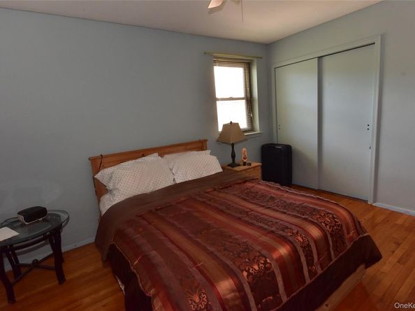87-30 204 Street B55, Hollis NY 11423