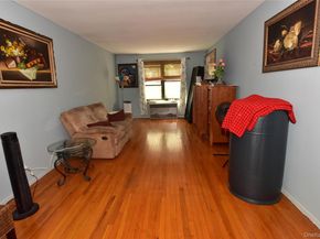 87-30 204 Street B55, Hollis NY 11423