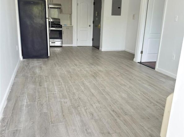 49-10 111th Street 3A, Corona NY 11368