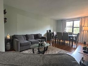 84-01 Main Street 627, Briarwood NY 11435