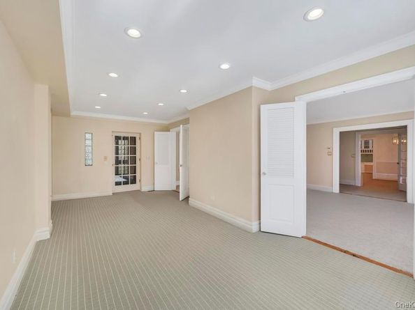 9 Sycamore Drive, Great Neck NY 11021