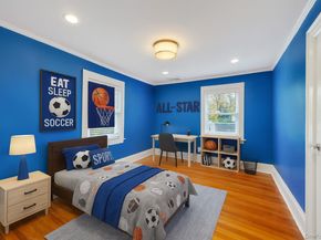 9 Sycamore Drive, Great Neck NY 11021