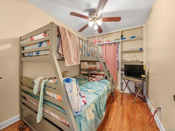 4183 Murdock Avenue, Bronx NY 10466