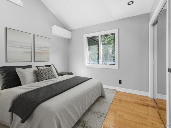 4 Wintergreen Drive, Melville NY 11747