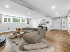 4 Wintergreen Drive, Melville NY 11747