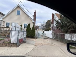 1326 Citizen Avenue, Elmont NY 11003