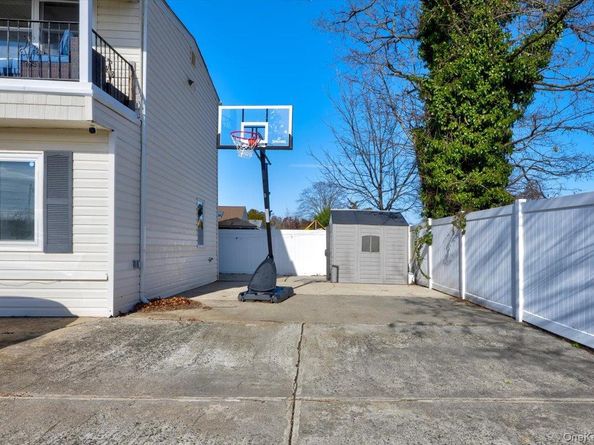 3309 Nelson Street, Wantagh NY 11793