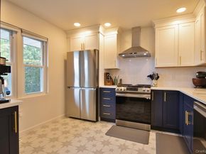 104 Mallard Way, Peekskill NY 10566