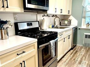 30 Pearsall Avenue 2J, Glen Cove NY 11542