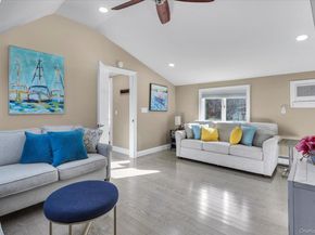 56 Fairfields Lane, Huntington Station NY 11746