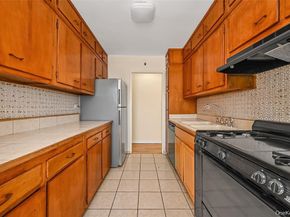 99-10 60th Avenue 5D, Corona NY 11368