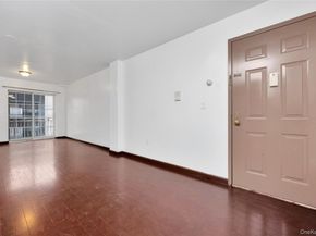 132-36 POPLE Avenue 3A, Flushing NY 11355