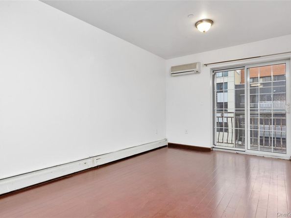 132-36 POPLE Avenue 3A, Flushing NY 11355