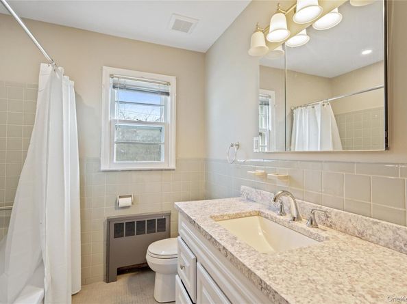 178 Farnum Boulevard, Franklin Square NY 11010