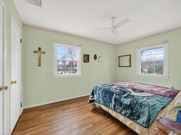 1 Tracy Drive, Huntington NY 11743