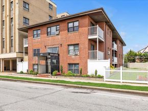 475 W Broadway 1 A, Long Beach NY 11561
