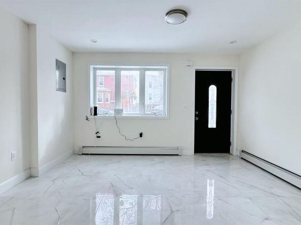 104-49 49th Ave, Corona NY 11368