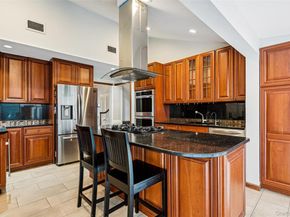 15 Baylis Place, Lynbrook NY 11563