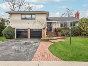 15 Baylis Place, Lynbrook NY 11563