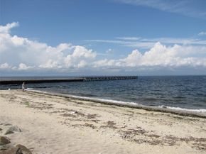 2 Seaman, Glen Cove NY 11542