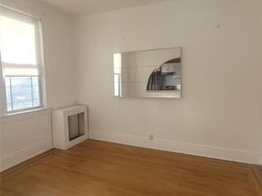 2924 Yates Avenue, Bronx NY 10469