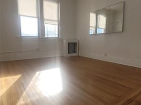 2924 Yates Avenue, Bronx NY 10469