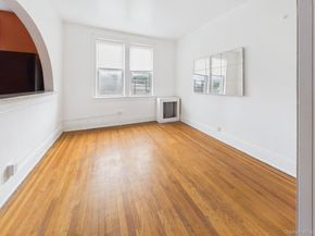 2924 Yates Avenue, Bronx NY 10469