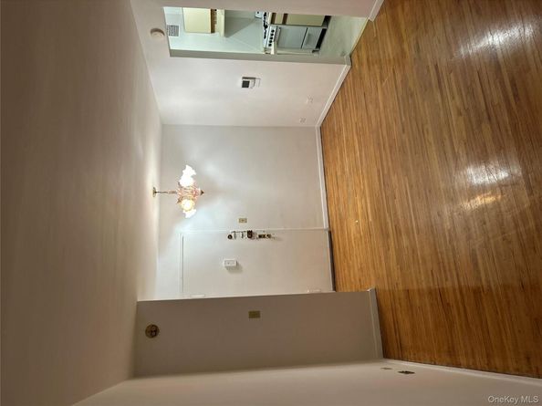 2015 Saint Paul Avenue 5F, Bronx NY 10461