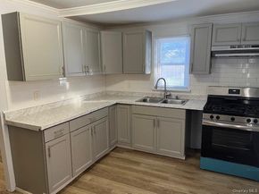 84 Point Road, Flanders NY 11901